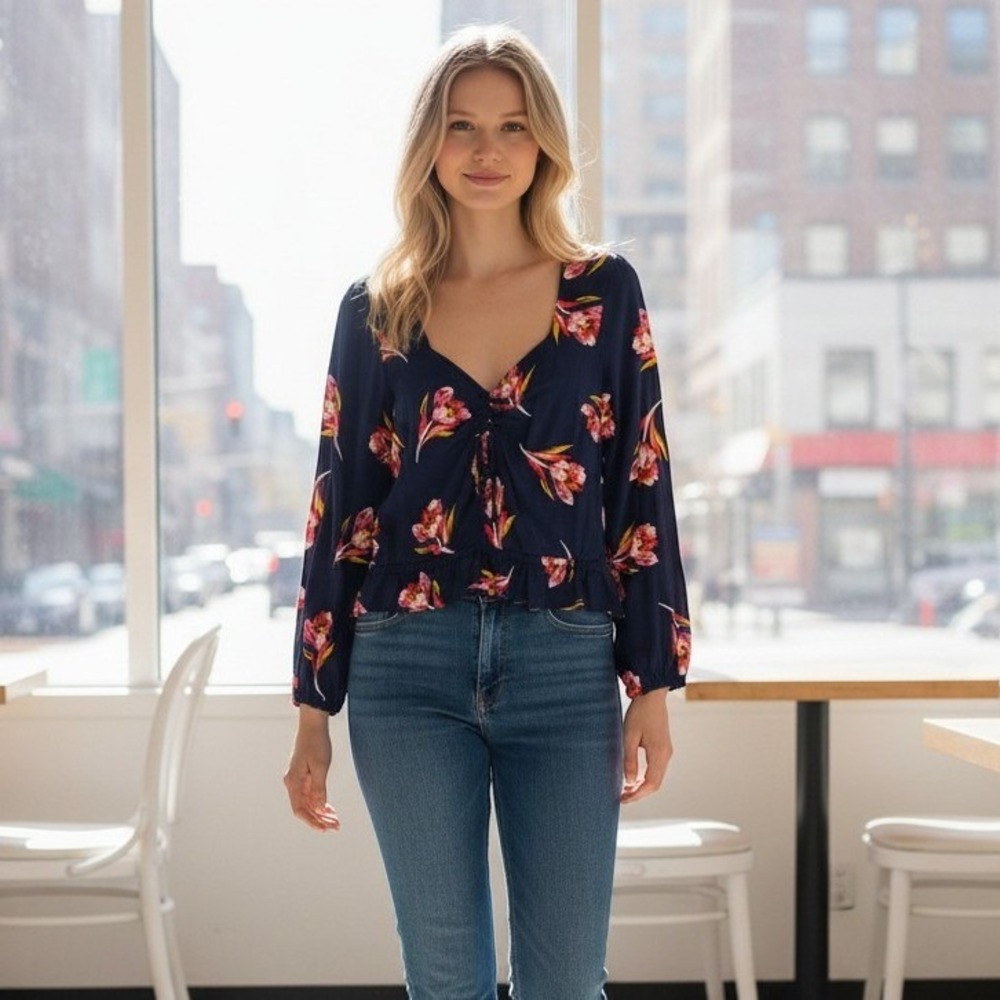 Express Navy Blue Floral Tulip Peplum Blouse Long Sleeve Tie Front Top Medium